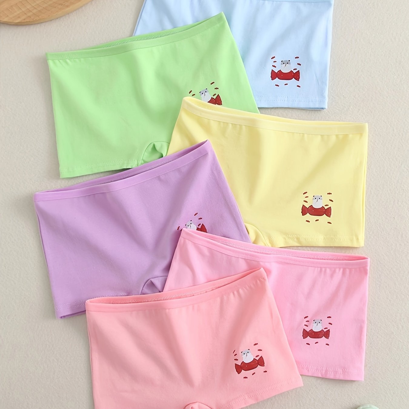 Set of 6 girl's boyshorts, ideal for students, with comfortable and breathable design.