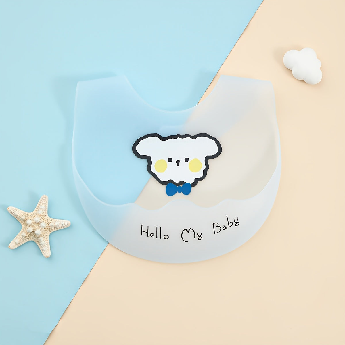 Soft silicone bib for kids is waterproof and dirt-resistant.