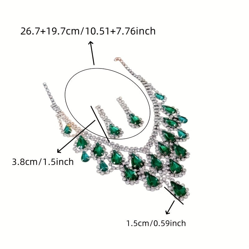 Elegantly designed in a vintage teardrop tassel style, this set features a luxurious green rhinestone necklace and matching earrings. Crafted with a copper base and plated in 18K gold, the earrings have 925 silver ear posts for a touch of sophistication.