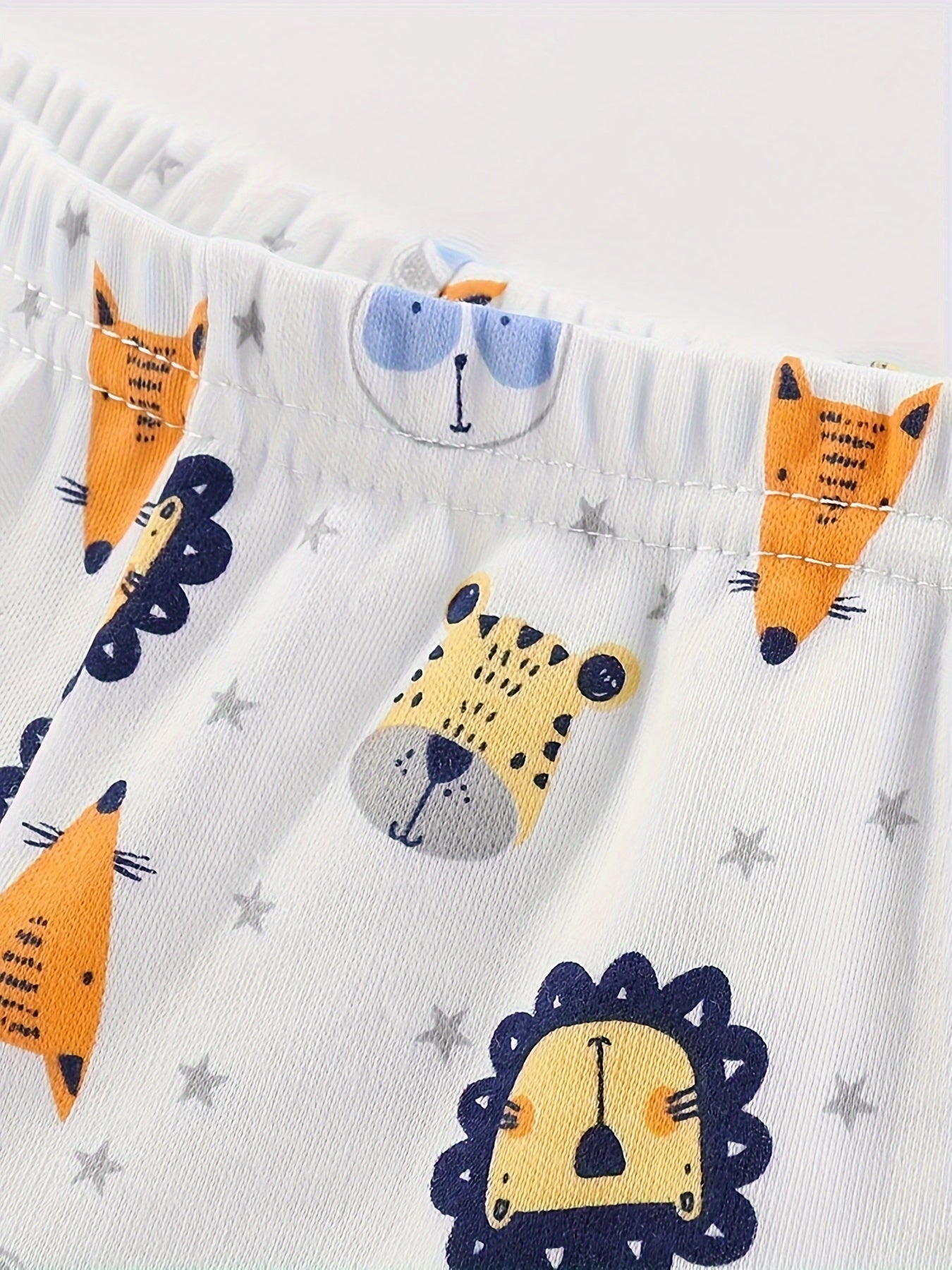 3pcs of cotton cartoon print pants for baby boys and girls, perfect for spring and autumn.