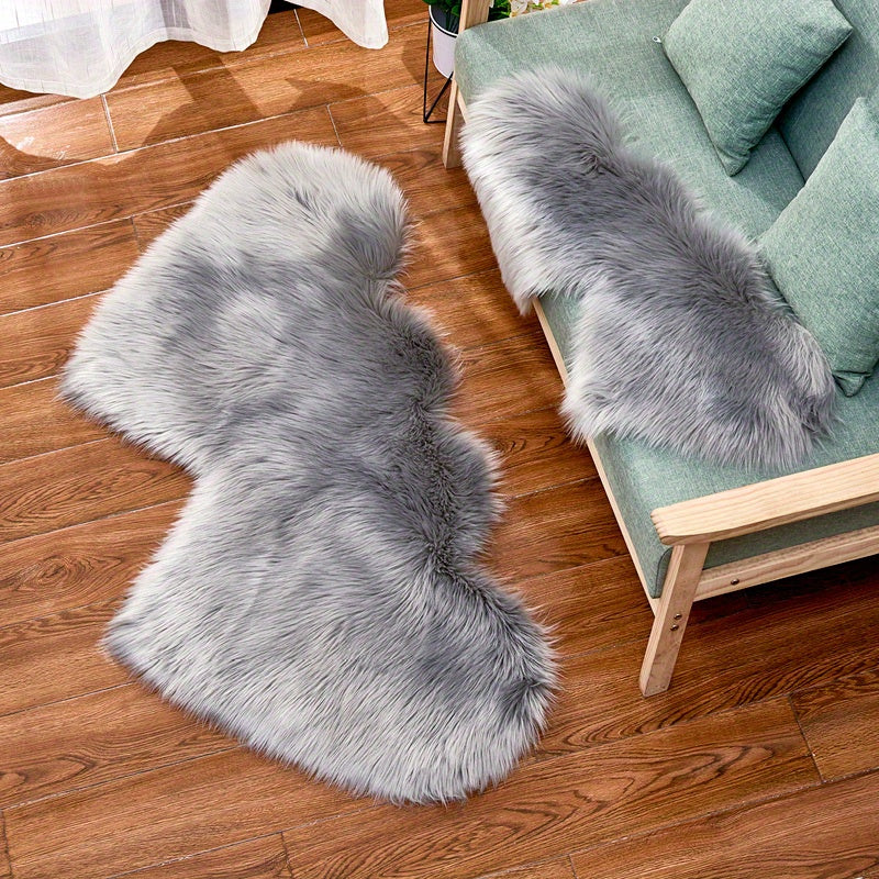 Double Heart Faux Sheepskin Rug, Heart Shaped Fluffy Rug, Soft Plush Shaggy Carpet Area Mats, Girls Bedroom Sofa Decor, Home Floor Accent