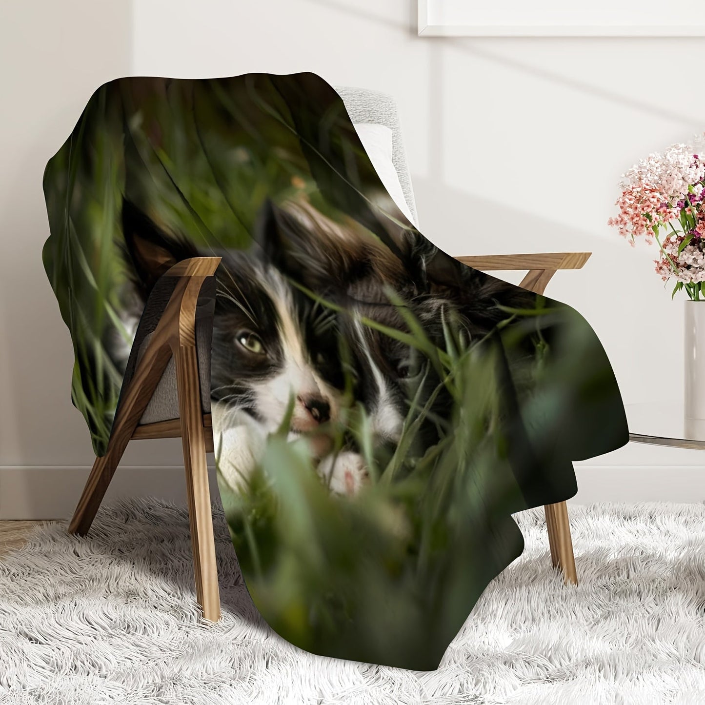 Create a custom soft flannel pet photo blanket for your furry friends! This cozy sofa mat is a perfect all-season gift for pets, featuring personalized pictures of your beloved dogs and cats. Give your pet the gift of a warm and snuggly blanket that they