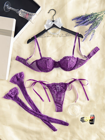 The 2023 collection features sexy European lingerie sets, pajamas, uniforms, and seductive three-piece sets.