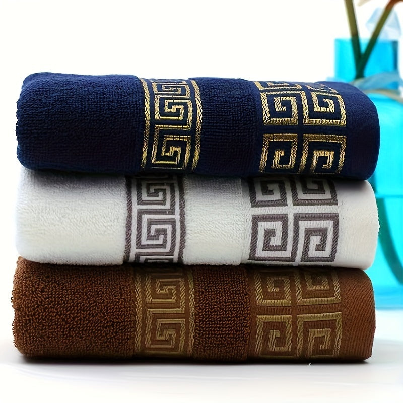 Soft velvet towel with embroidery, high absorbency, skin-friendly; ideal for home, hotel, bathroom.