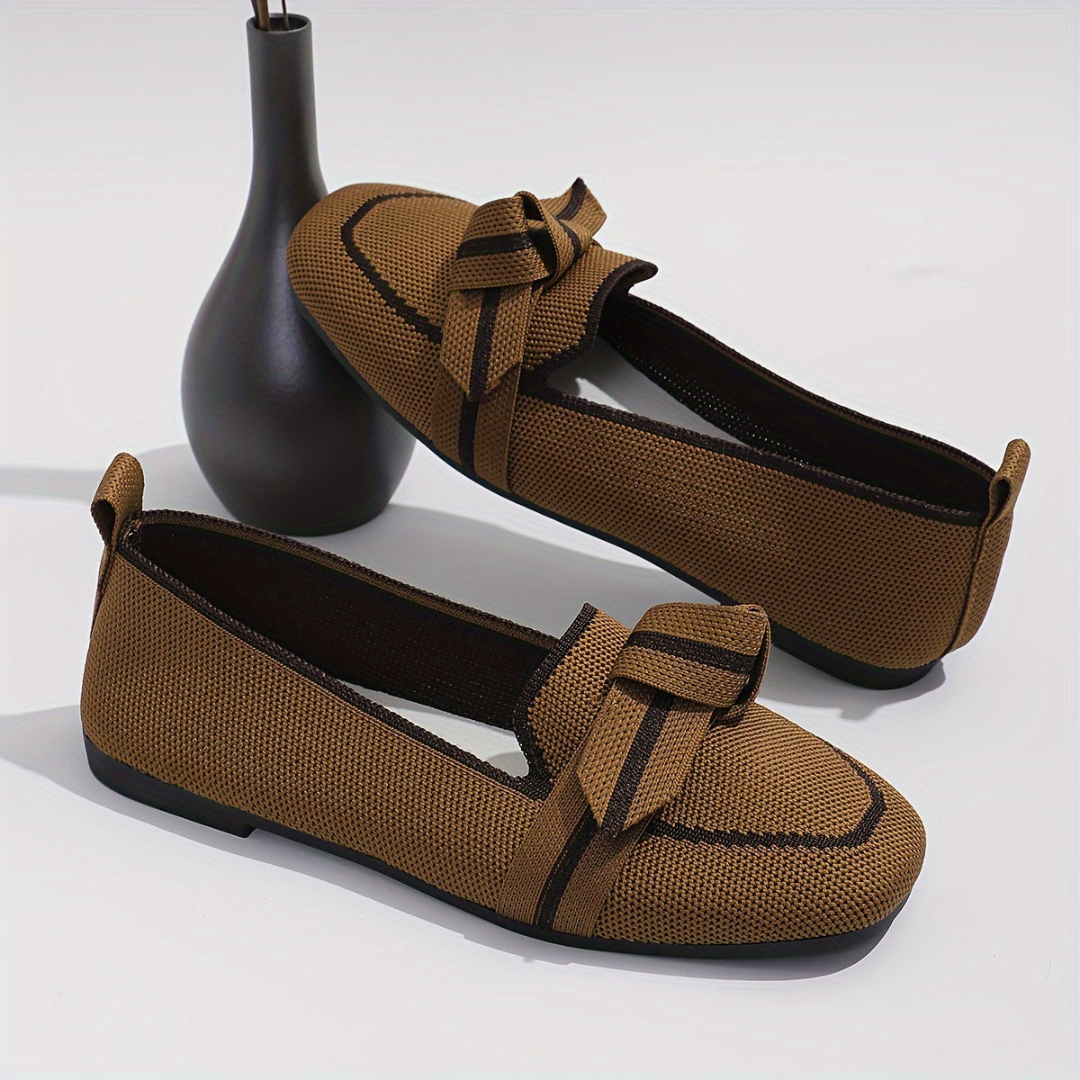 Women's bow design flat shoes with a soft knitted square toe, lightweight and breathable slip-on flats.