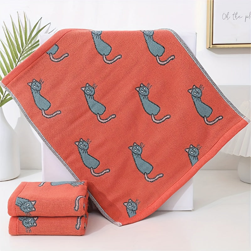 Soft cotton towel with cat pattern, sized 34.01 * 40.01 cm, ideal for bathrooms and kitchens.