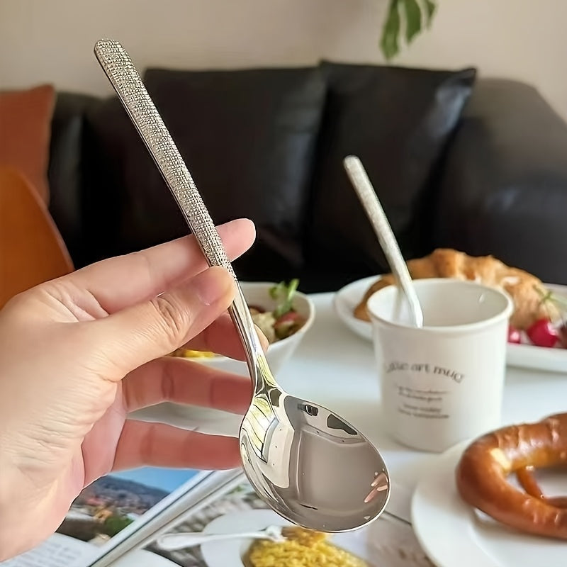 Upgrade your dining experience with our elegant New Light Luxury Hammer Pattern Stainless Steel Spoons. Available in sets of 4pcs, 8pcs, 12pcs, and 15pcs, these spoons are perfect for use in restaurants, for main course meals, for everyday use at home