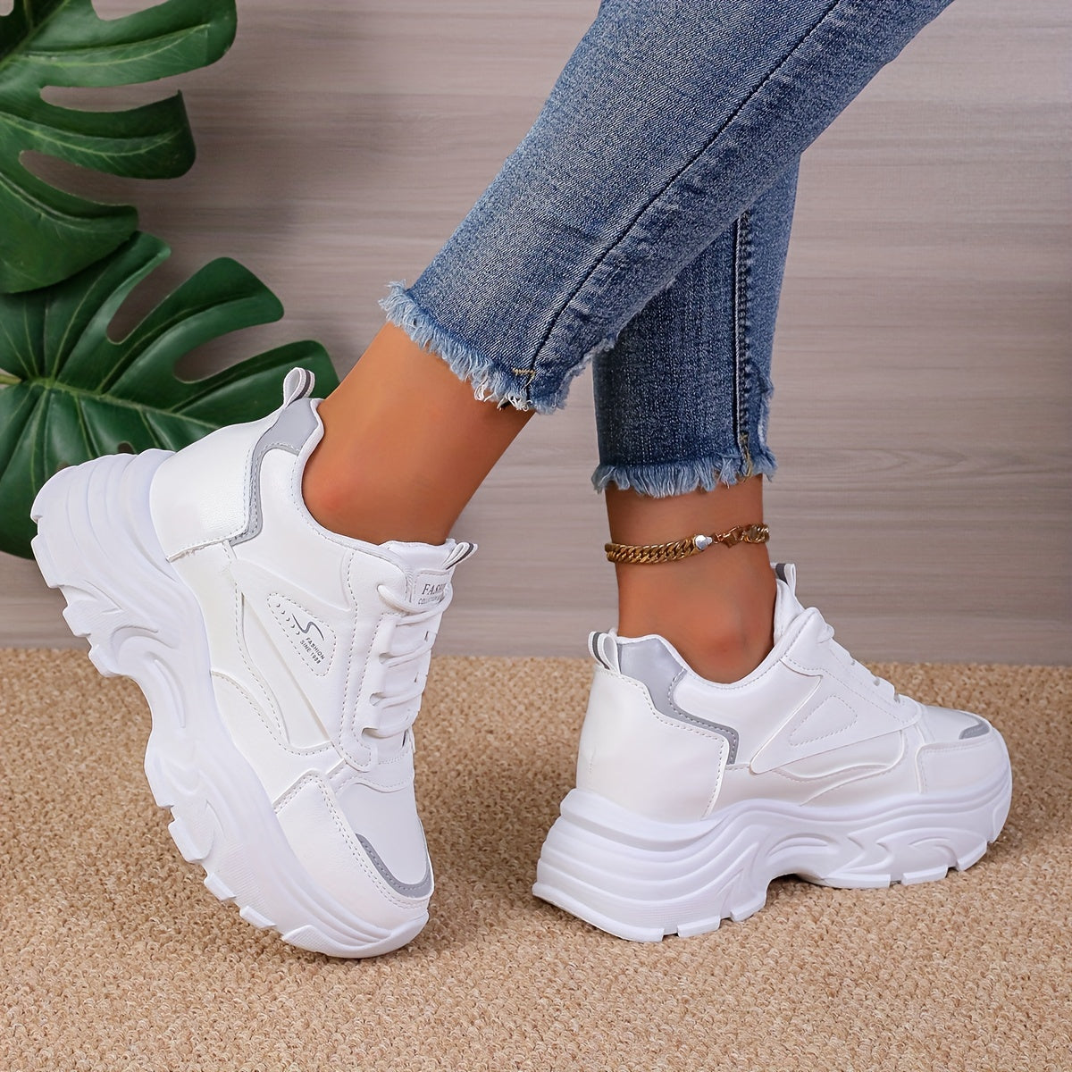 Chunky sneakers for women featuring a casual lace-up design and trendy wedge sports shoes.