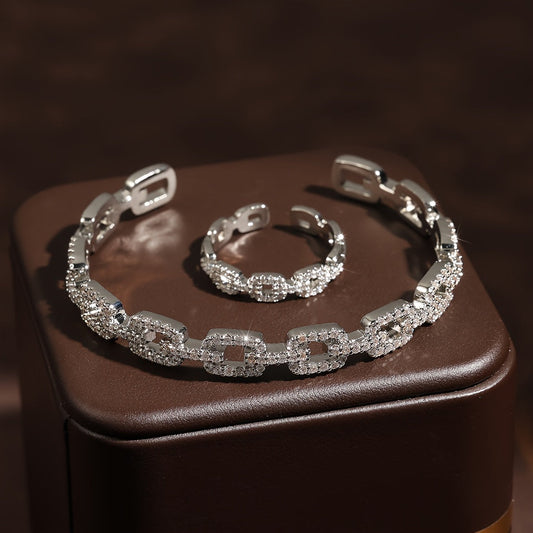 Classic Elegance Shines Through with this 2-Piece Jewelry Set for Women - Featuring Copper, Sparkling Cubic Zirconia Bracelet and Ring. Ideal for Everyday Wear or Formal Events, this Vintage-Inspired Banquet Jewelry Set is Exquisitely Inlaid for a