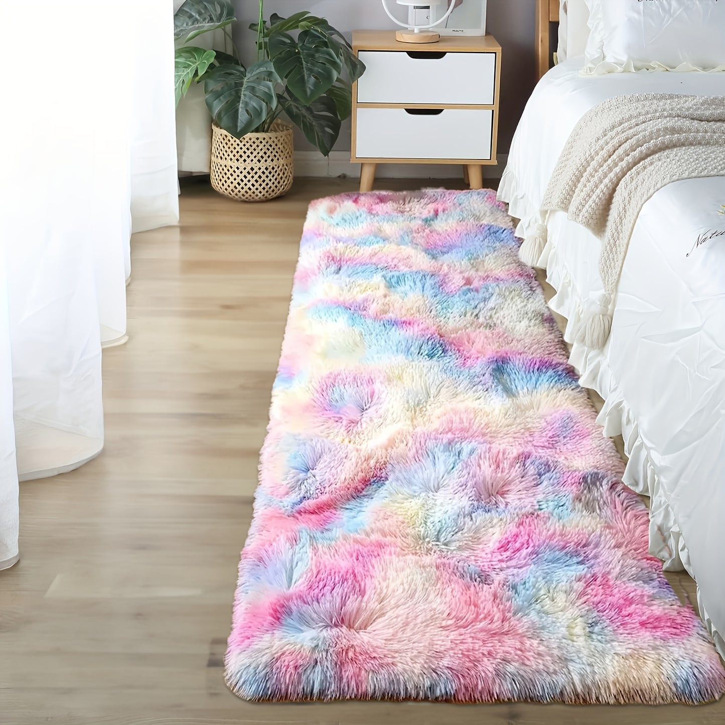 Soft plush drum carpet suitable for home decoration, dormitories, bedrooms, and living rooms; pet-friendly.