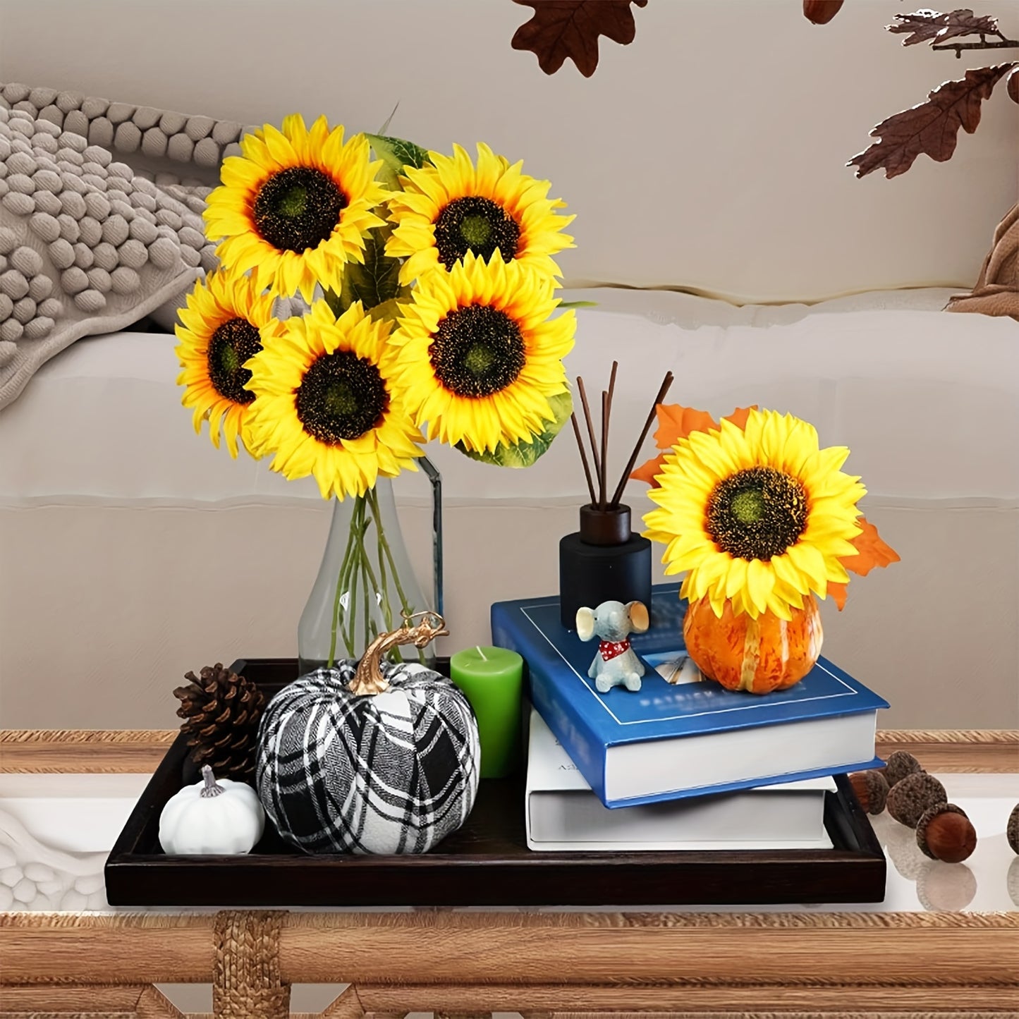 8-piece vibrant yellow sunflower bouquet for Thanksgiving, Christmas, autumn weddings, and home decor. Made from real touch silk artificial flowers.