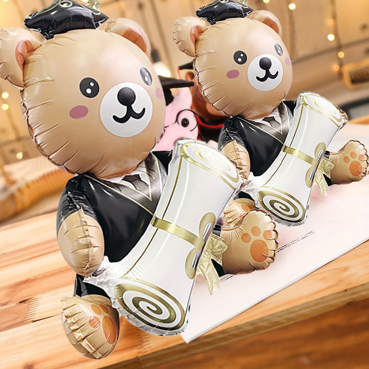 1 cute bear balloon with graduation certificate, 96.52 cm in size. Ideal for school events and campus decoration.