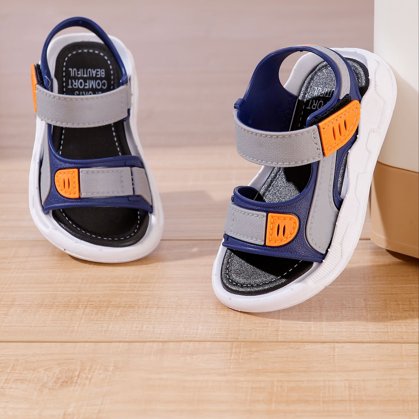 Toddler boys' striped sandals with adjustable strap, comfortable sole, for ages 14 and under.