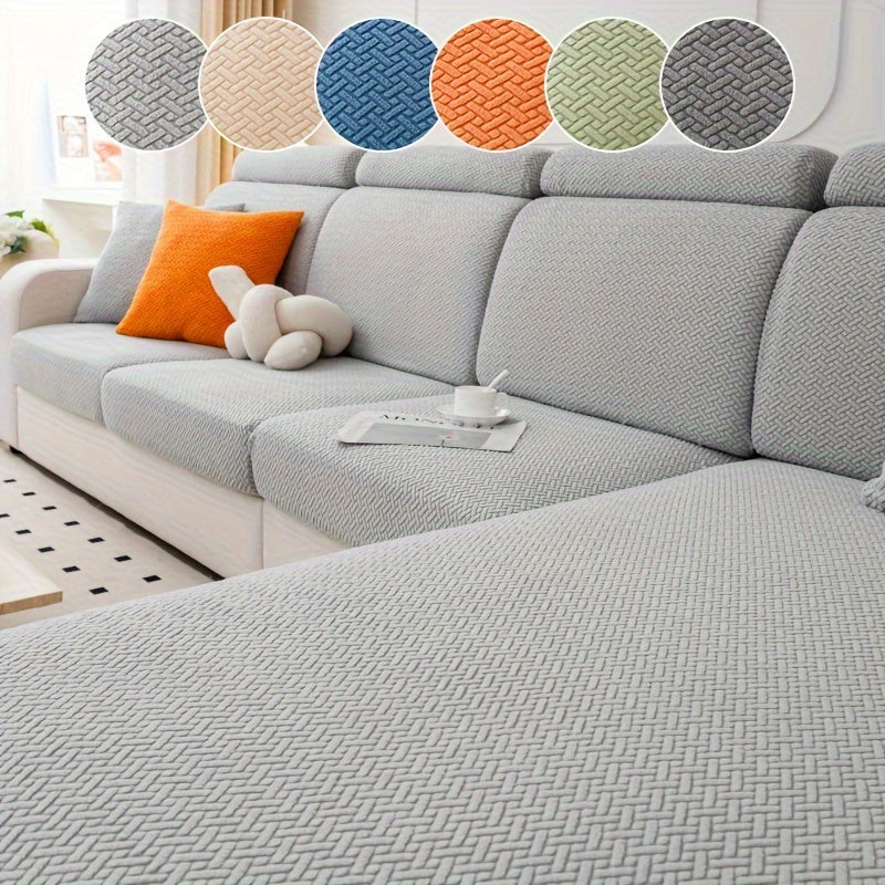 Pet-friendly sofa cover made of non-slip, stain-resistant polar fleece. Machine washable, suitable for all seasons.