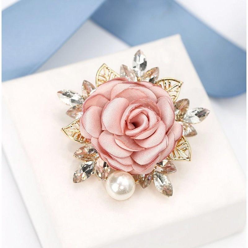 Stylish Fabric Flower Brooch Pins with Delicate Pearl Details - Unique Floral Lapel Pins for Men and Women - Perfect Wedding Party Accessory