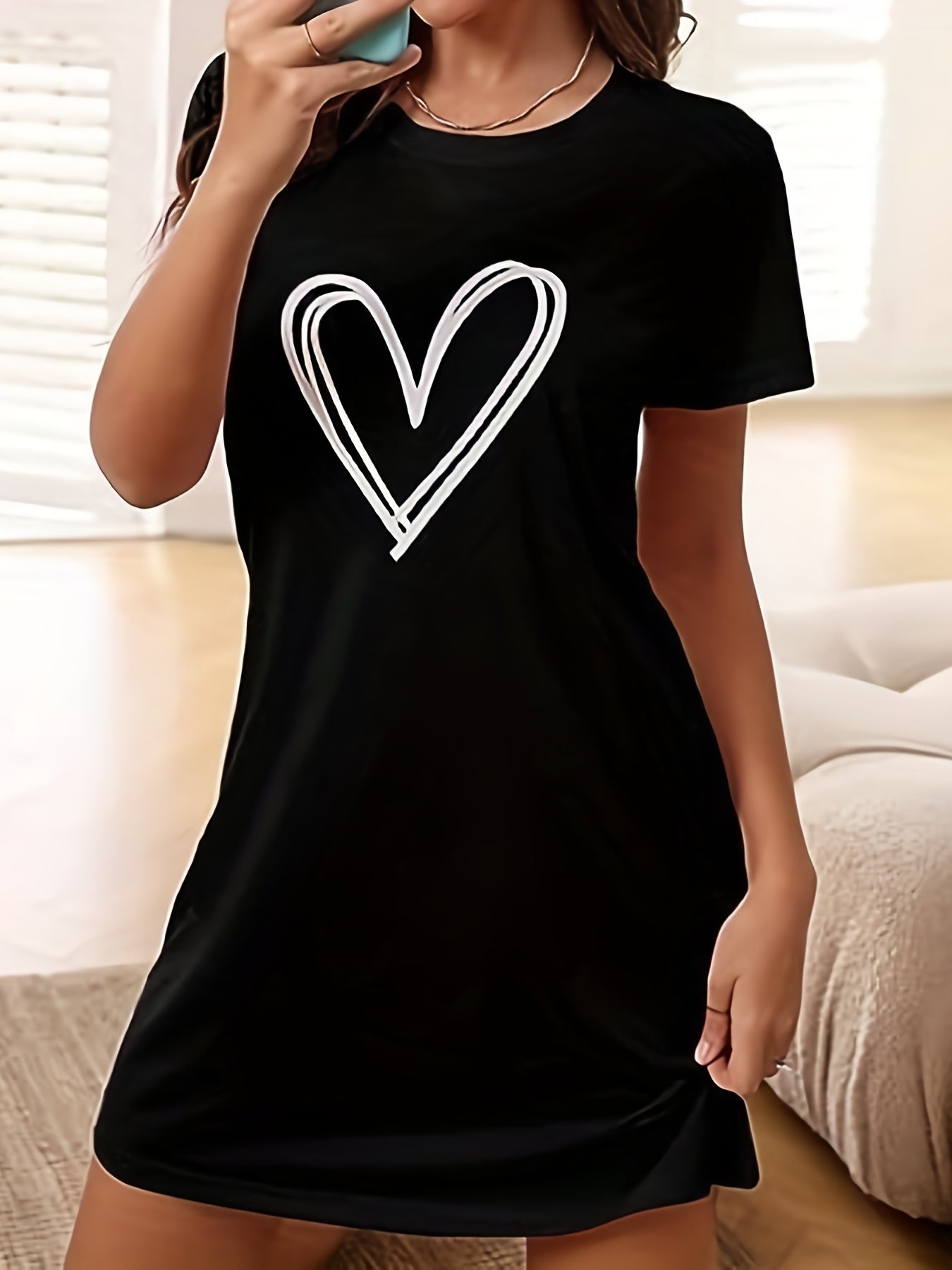 Heart Print Nightdress for Women, Short Sleeve Crew Neck Sleepwear