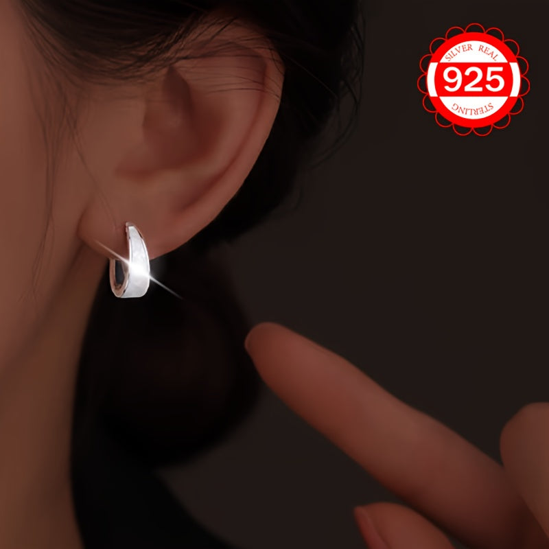 These hypoallergenic 925 silver earrings are a versatile and luxurious choice for women. Featuring oil drop circle designs and a high-end round circle ear buckle, they are perfect for gifting to couples, best friends, or for everyday wear, weddings