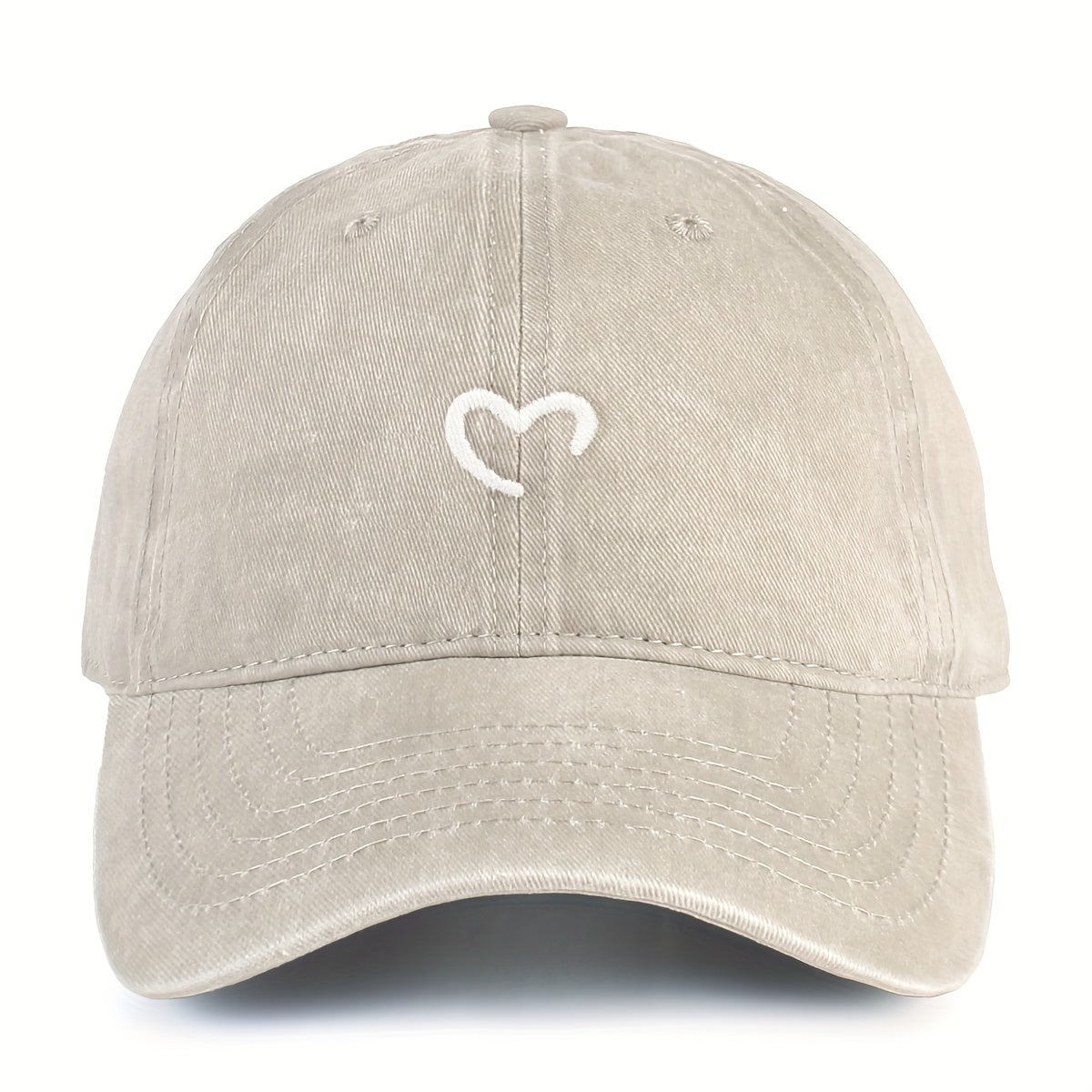 Embroidered heart baseball cap for women, with adjustable size, ideal for urban vacation.