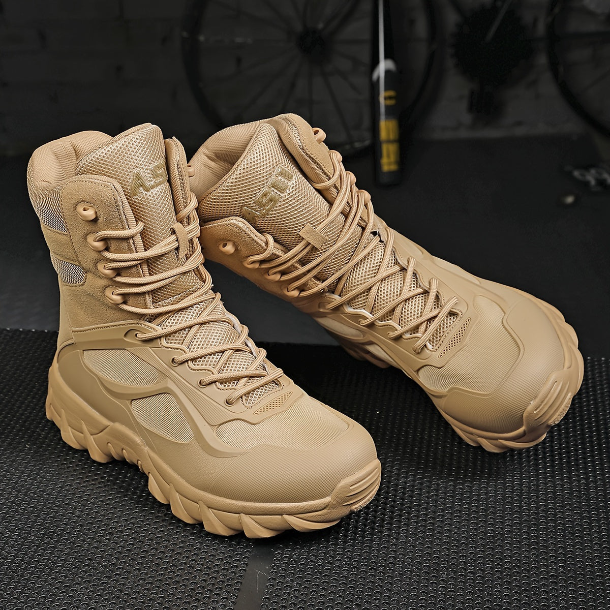 High-top hiking boots for men with breathable fabric, non-slip soles, and zip/lace closure, perfect for all seasons including autumn.