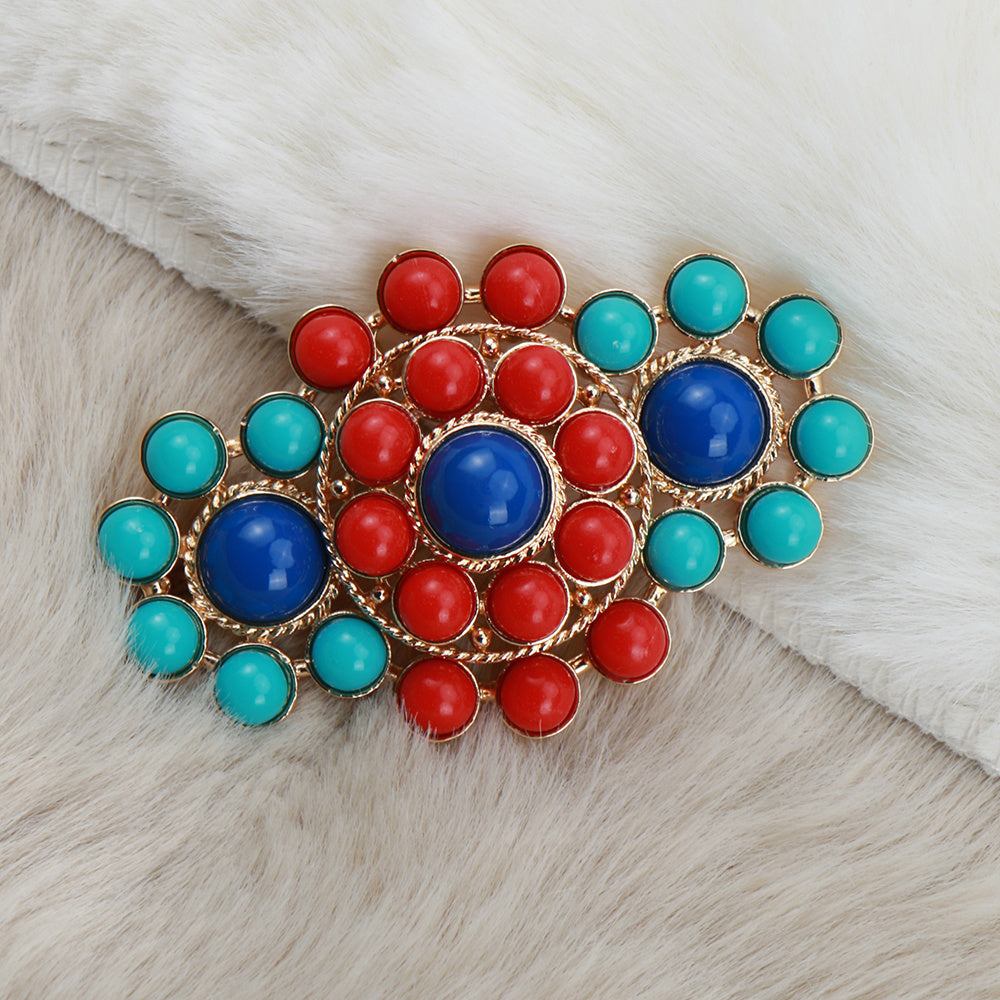 Unique Ethnic Style Lotus Flower Brooch with Irregular Shape - Stylish Accessory for Jackets, Dresses, Hats - Perfect for Fashion Coordination