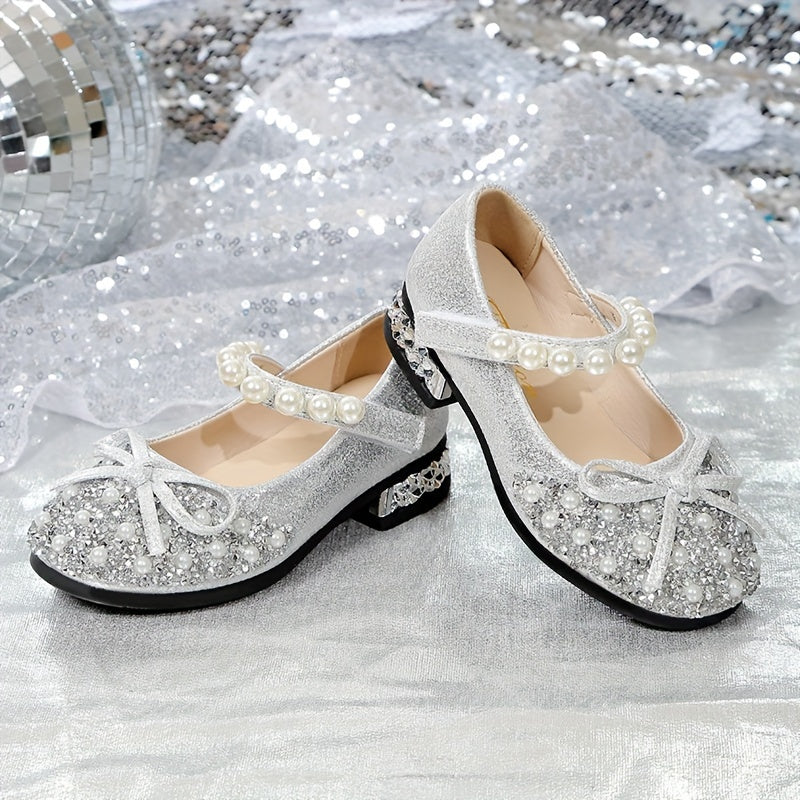 Summer Crystal Princess Shoes with Soft Soles for Little Girls and Toddlers.