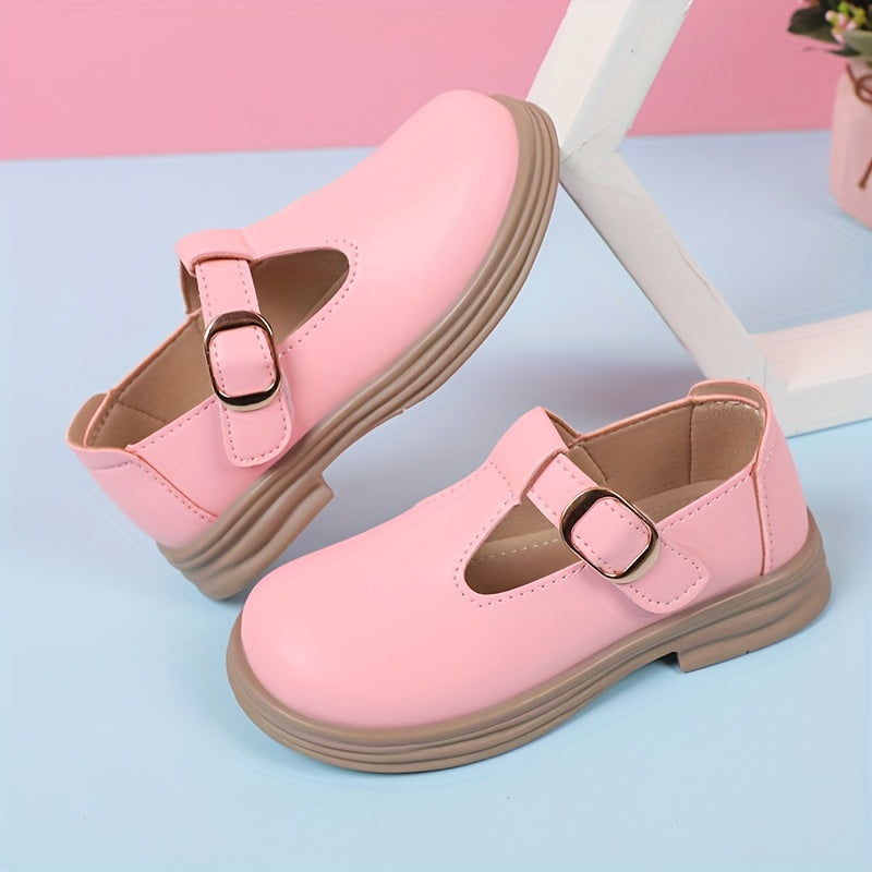 Stylish Mary Jane shoes for girls with non-slip sole, suitable for indoor and outdoor wear in spring and autumn.