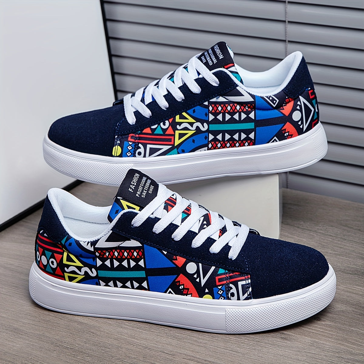 Fashionable skate shoes with non-slip soles, perfect for outdoor activities.