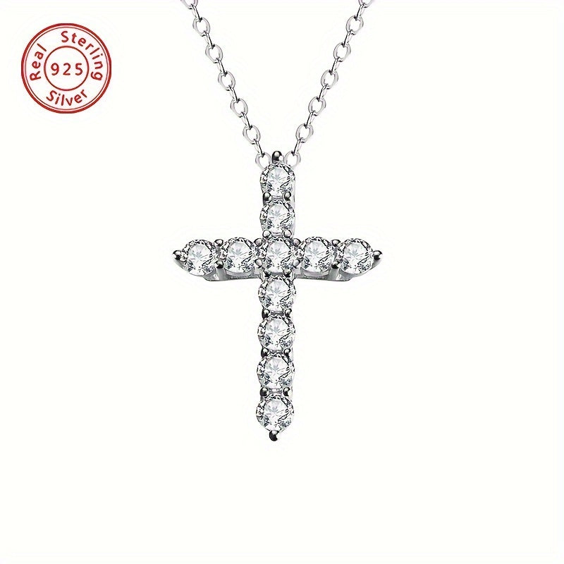 This exquisite women's cross necklace, crafted from 925 sterling silver and adorned with dazzling Mozambique diamonds, is a versatile piece suitable for various occasions such as banquets, vacations, and daily commuting. It is a stylish accessory for