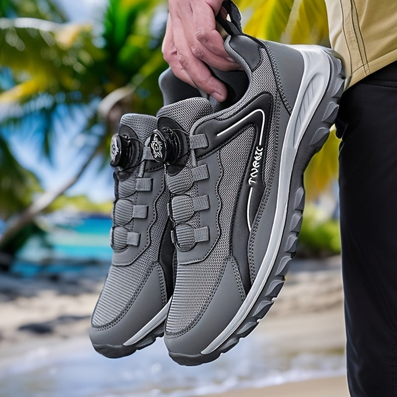 New lightweight and breathable outdoor shoes designed for middle-aged and elderly individuals for leisure activities and sports like road walking, morning exercise in the park, and street