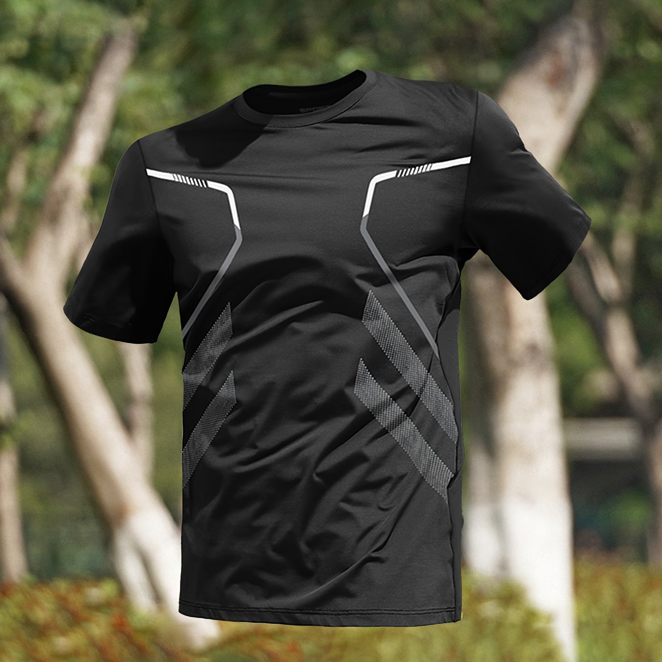 Quick-dry shirt for men, perfect for fitness and running, with breathable fabric and loose fit, ideal for basketball training and workouts.