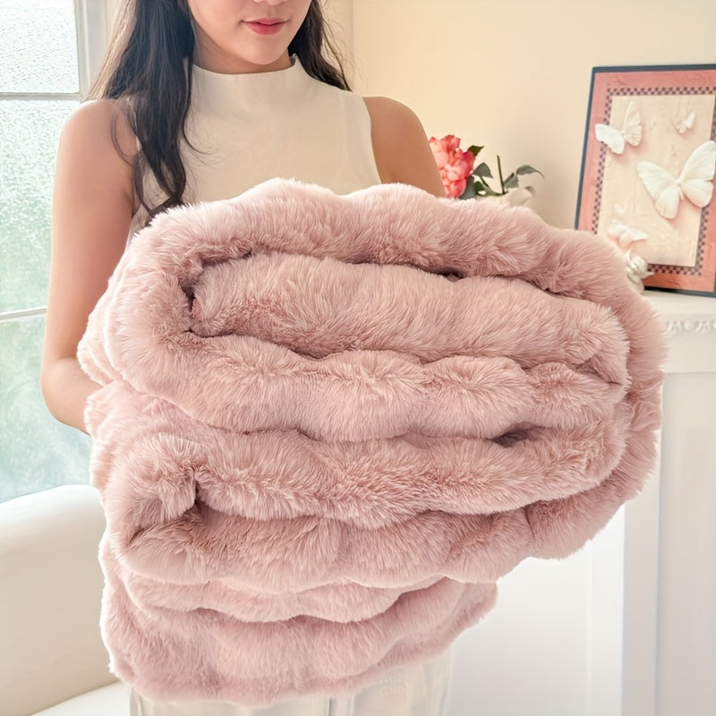 Super-Plush Faux Rabbit Fur Throw Blanket - Snuggly, Inviting, and Opulent for Sofa, Bed, Workspace, and Journeys - Chic Geometric Design in White, Adorable Blanket