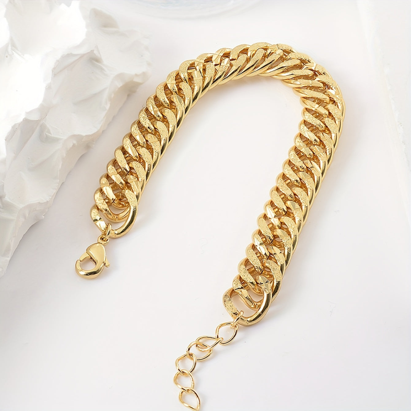 Old-School Cool Thick Chain Bracelet, Cuban Link Fashion Jewelry for Women, 18K Gold Plated