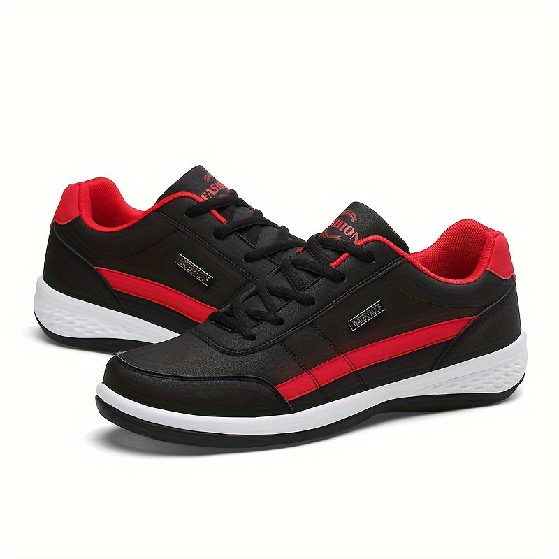 Casual men's walking shoes with ergonomic design, breathable materials, and non-slip sole for outdoor activities.