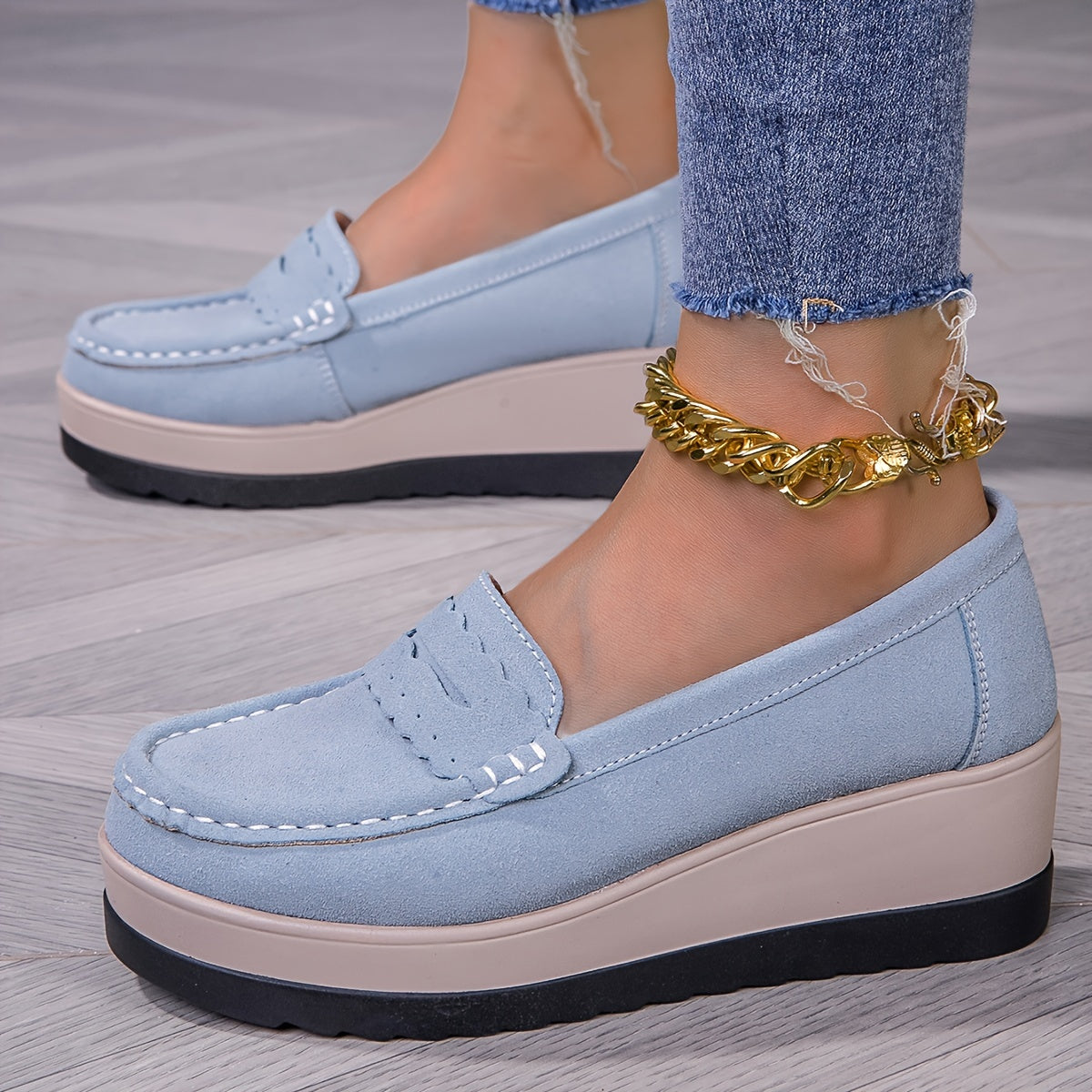 Women's comfy slip-on platform wedge loafers, lightweight soft sole walking shoes.