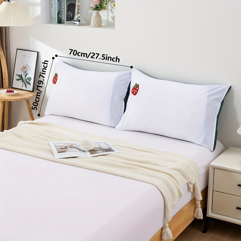 Two pieces of pillowcases with towel material, designed in 50*70 size. These pillowcases come in various flower patterns and are made of skin-friendly 100% polyester fiber spandex fabric. They are soft and comfortable to use, and do not come with a