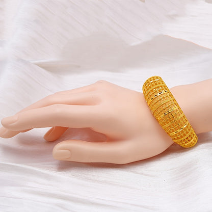 '- Boho Style Zinc Alloy Open Cuff Bracelet
- Featuring Middle Eastern 3D Carved Hollow Design
- Non-Fading and Durable
- Perfect for Women's Dubai Wedding Bohemian Jewelry
- Ideal for Daily Wear and Special Gift Occasions
- Versatile All-Season Accessory