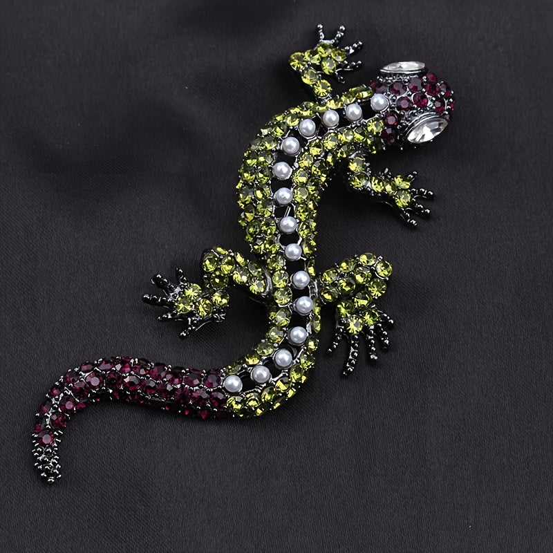 Sparkling Full Drill Lizard Lapel Pin in Vintage-Inspired Rhinestone Design, Unisex Fashion Accessory for Clothing and Bags