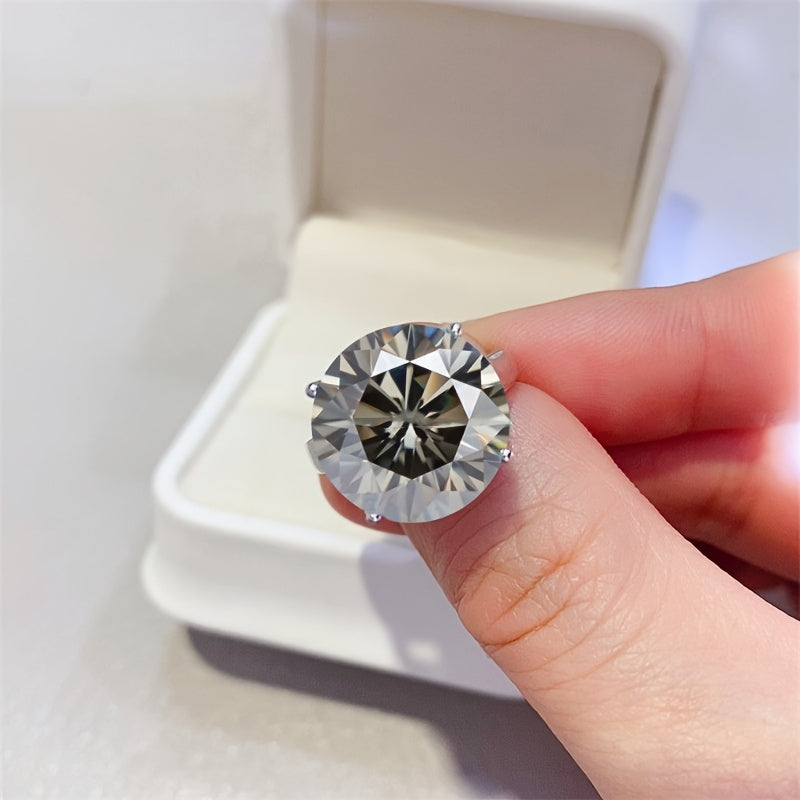 Beautiful 5 Carat D-Color Moissanite Engagement Ring - Exquisite Radiant S925 Sterling Silver, Ideal for Special Moments - A Thoughtful Present for Birthdays, Anniversaries & Mother's Day