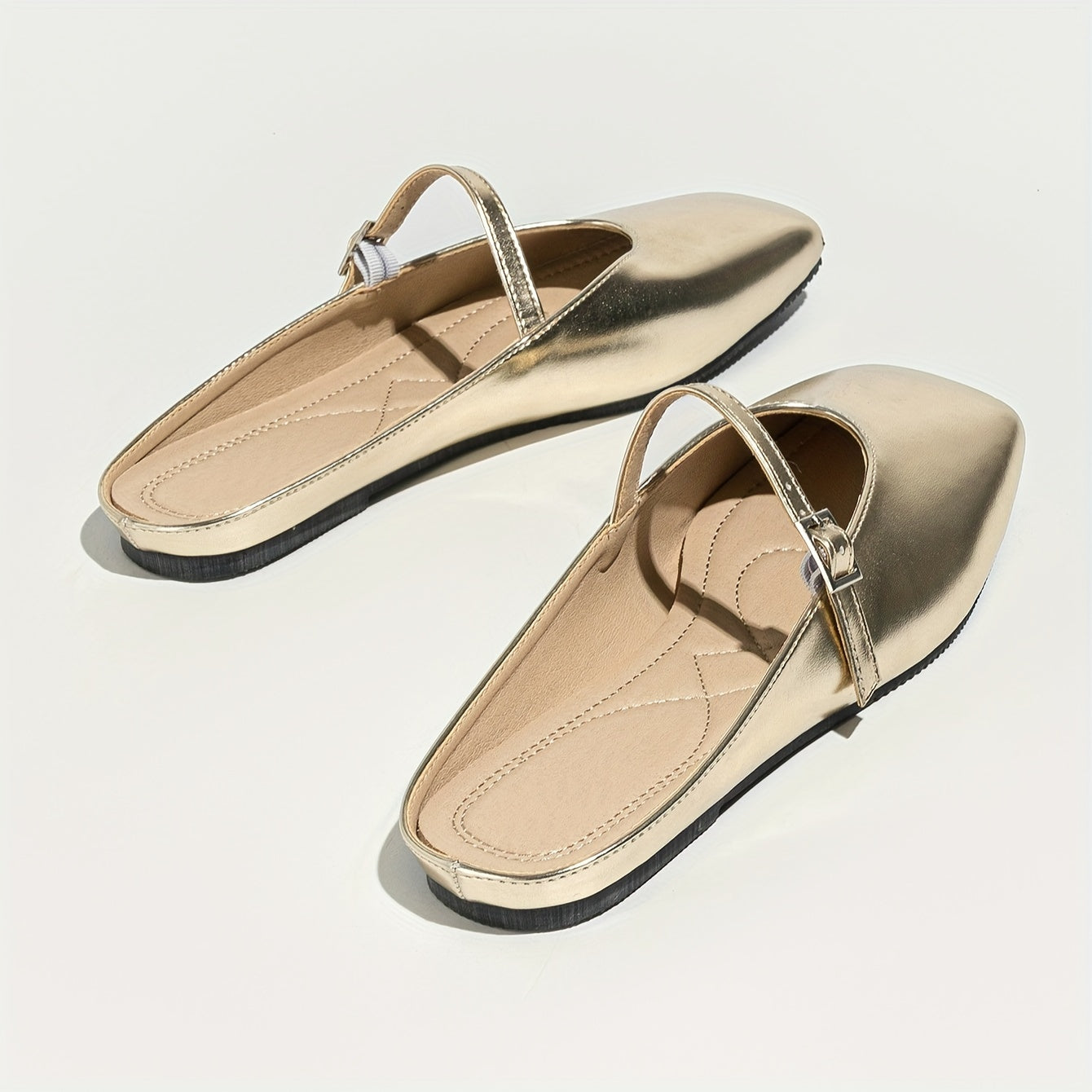 New silvery mule shoes for women, perfect for summer 2024 with soft soles.