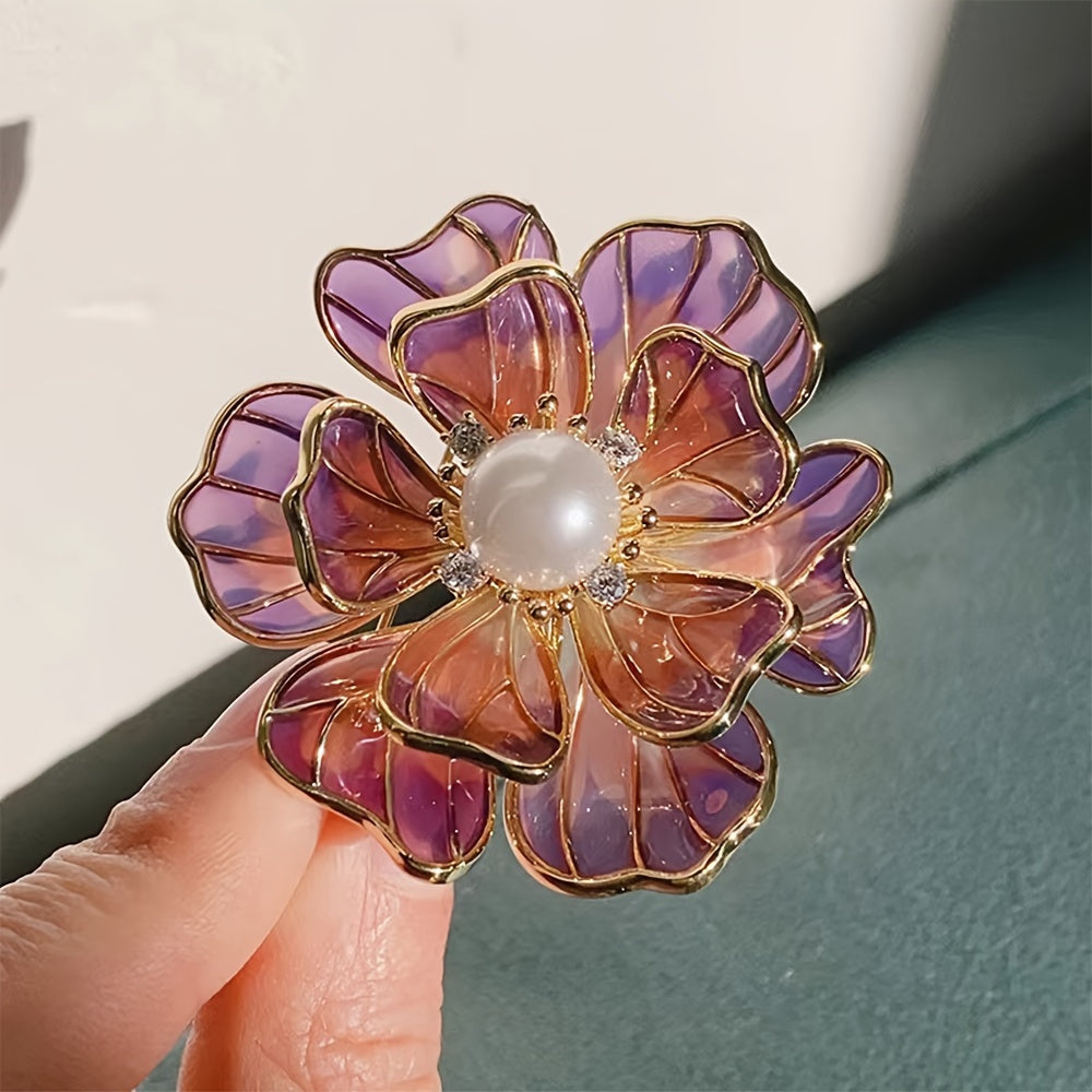 Beautiful Enamel Flower Brooch with Rhinestones and Purple Faux Pearl, Vintage-Inspired and Elegant - Ideal for Adding a Touch of Glamour to Your Winter and Autumn Wardrobe, Perfect for Both Suits and Dresses