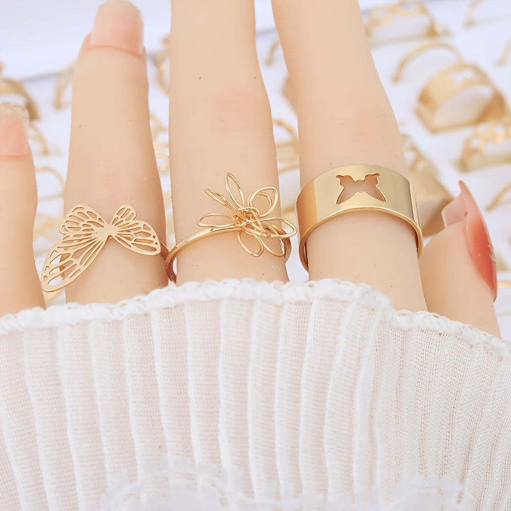 Pack of 30 Fashion Love Butterfly Alloy Women's Rings - Elegant and Versatile Mixed Styles - Multi-piece Set for Party, Wedding, and Daily Wear - Finger Accessories Jewelry - Random Shipping in OPP Bag Packaging