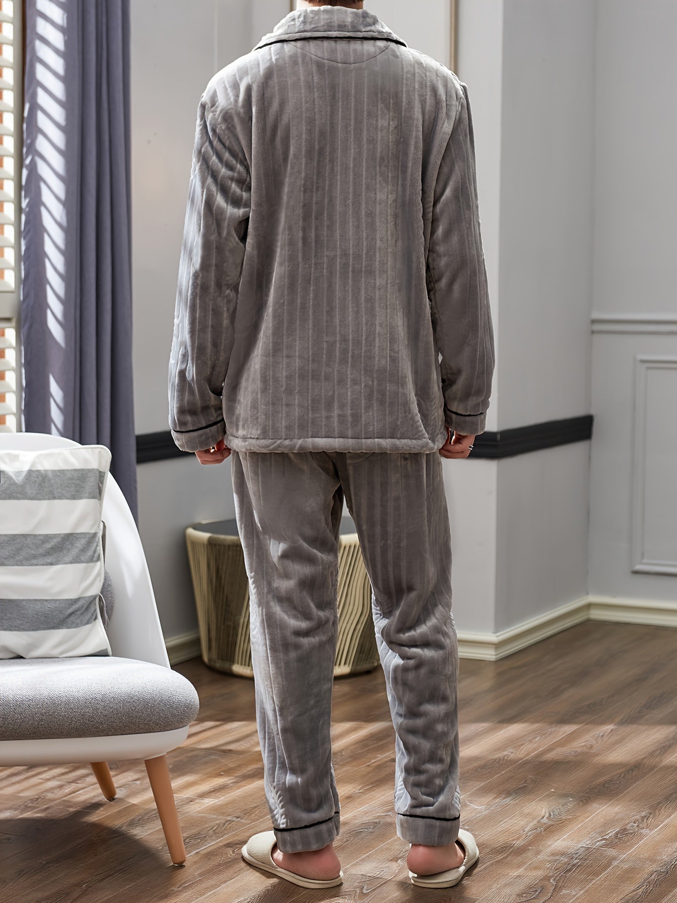 Autumn/Winter Flannel Pajama Set for Men featuring warm long sleeves and pants in thickened velvet fabric.