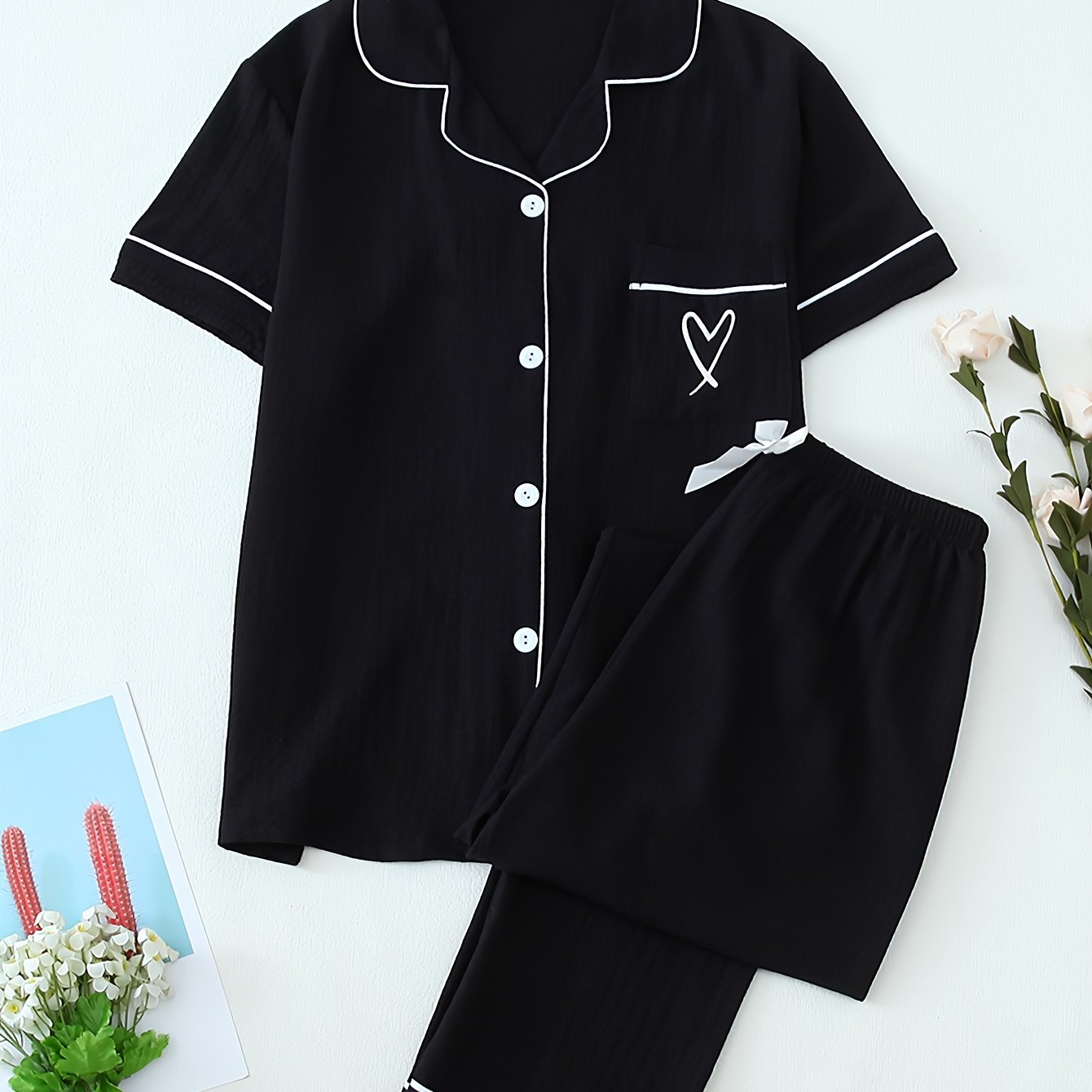 Women's Heart Embroidery Casual Pajama Set, Short Sleeve Top & Pants