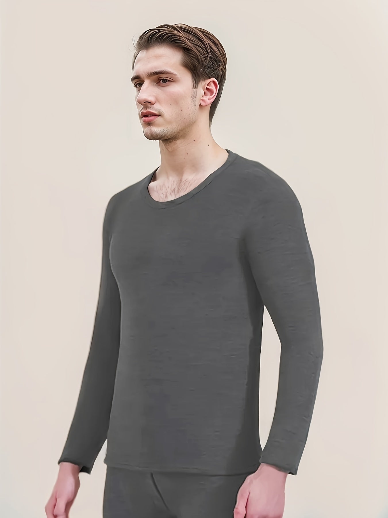 Men's thermal underwear set with alpaca fleece, perfect for home or sleepwear.