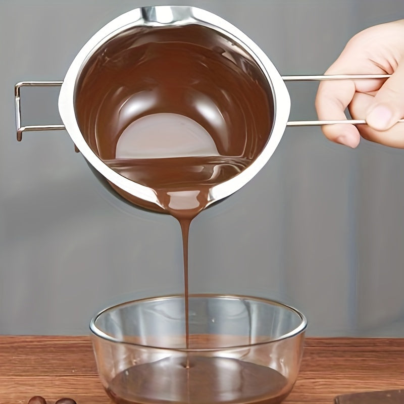 1 piece of a double boiler pot, used for melting chocolate and butter, as well as heating oil and melting wax. Can be used as a kitchen utensil, gadget, or accessory.