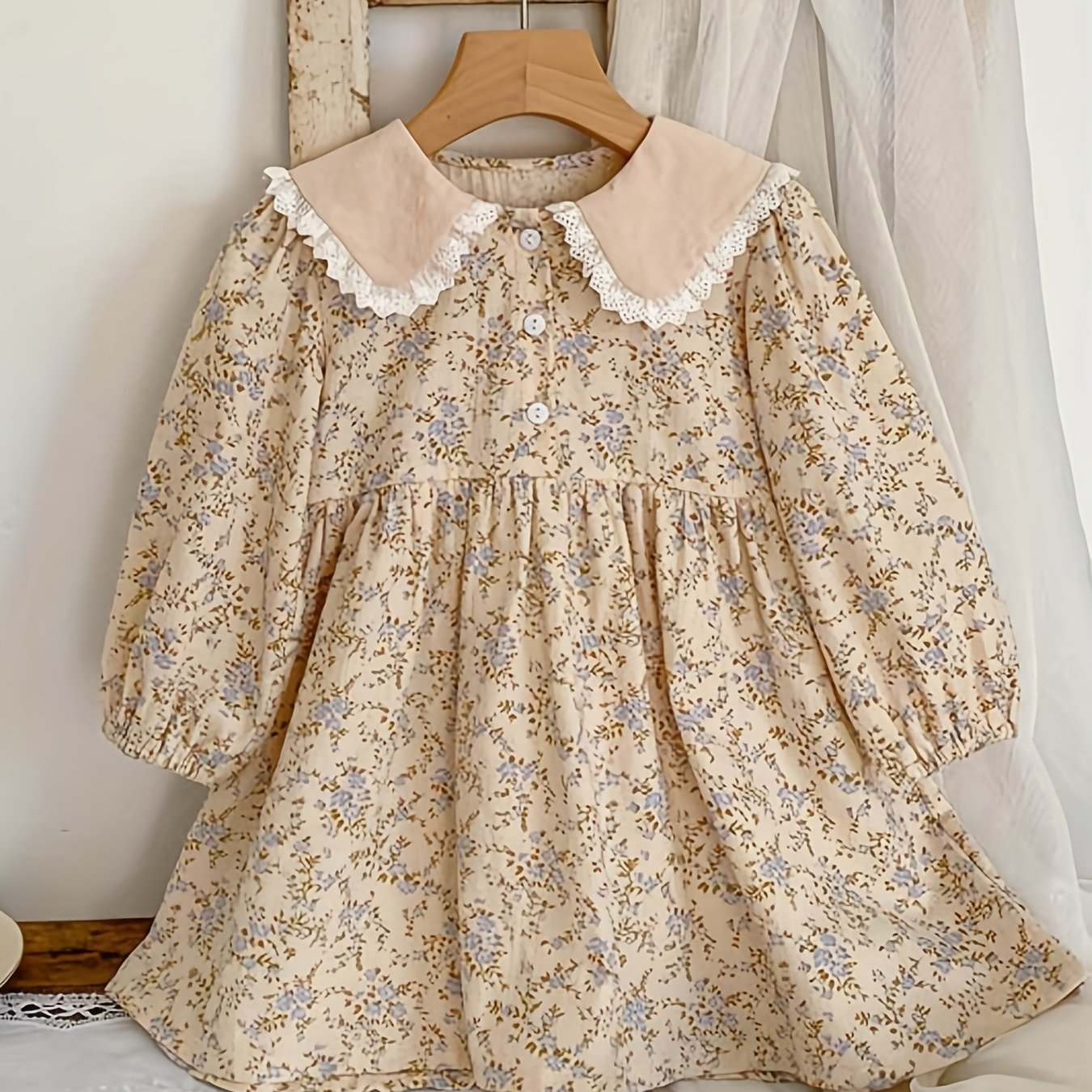 Girls' A6014 Spring and Autumn Korean style floral lace doll collar dress with lace details.