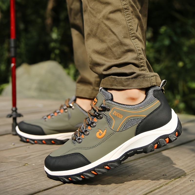 Men's durable lace-up hiking shoes, suitable for hiking, trail running, and casual sports activities, with slip-resistant soft soles for outdoor comfort.