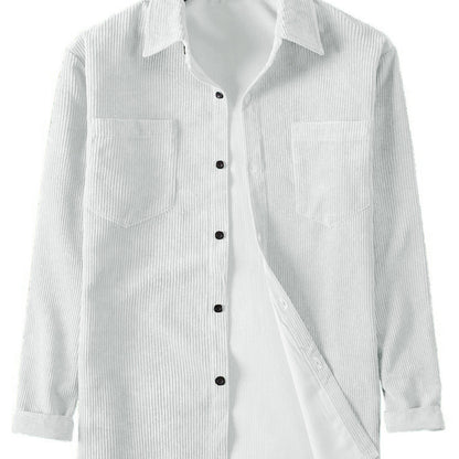 Casual men's corduroy shirt with double pockets for spring and autumn.