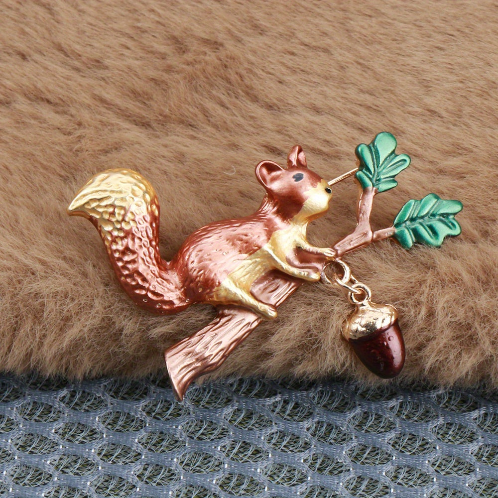 Gothic Luxury Style Enamel Squirrel Brooch Pin, Perfect for Wool Sweaters & Jackets