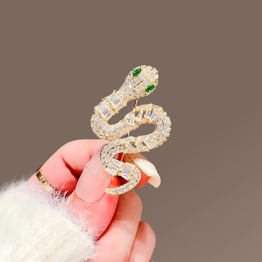 New for 2024: Luxurious Fashion Accessory for Women - Elegant Snake Brooch Pin featuring Green Eyes and Rhinestone Animal Shape